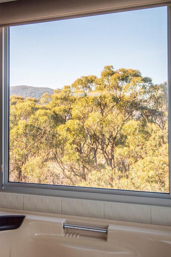 Macedon Ranges Hotel & Spa Экстерьер фото