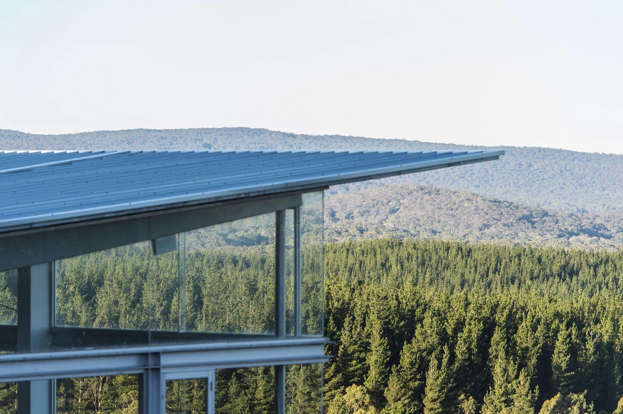 Macedon Ranges Hotel & Spa Экстерьер фото